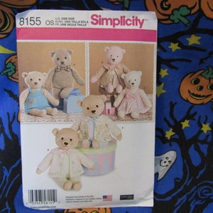 Simplicity 8155 Plushies Stuffed Animal Sewing Patterns Teddy Bears and Clothing plush toy s8155