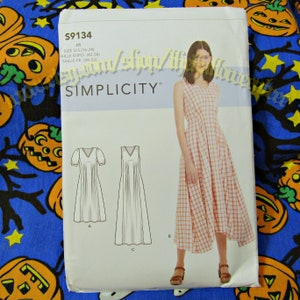 Simplicity 9134 Easy Simple Dress Versatile sewing pattern sizes 16-24 s9134