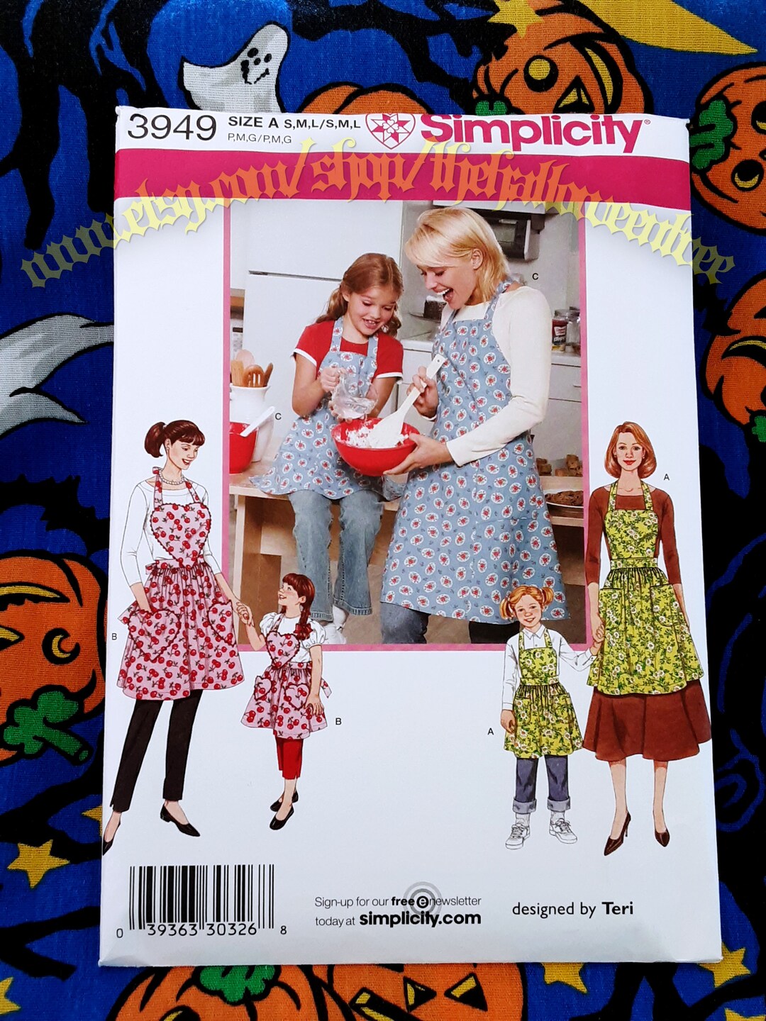 Simplicity 3949 Apron Sewing Patterns Both Adult and Kids Sizes S3949