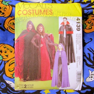 McCalls 4139 Hooded Capes Costume hooded robe SEWING PATTERN set m4139