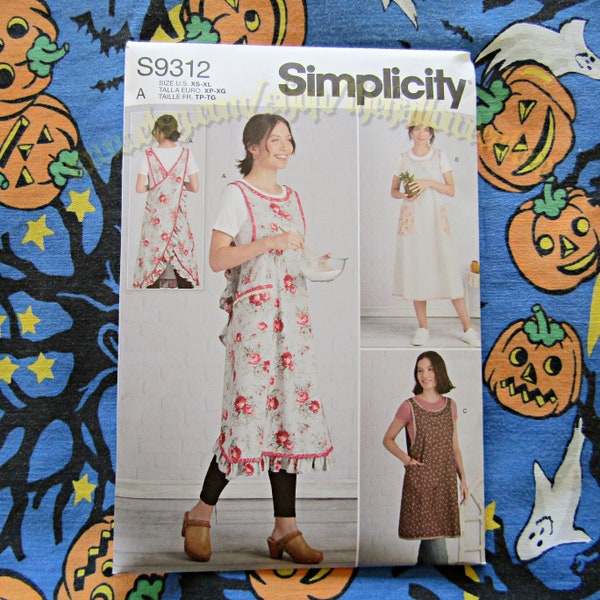 Simplicity 9312 Wrap Apron Dress Sewing Pattern Adult Sizes Xs-XL S8904 S9312 4301