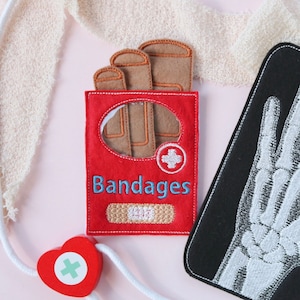 Reusable Felt Bandages Pack - Pretend Play, Pretend Play, Montessori, Children’s Toy, Doctor Play, Felt Toys, Birthday Gifts, Dramatic Play
