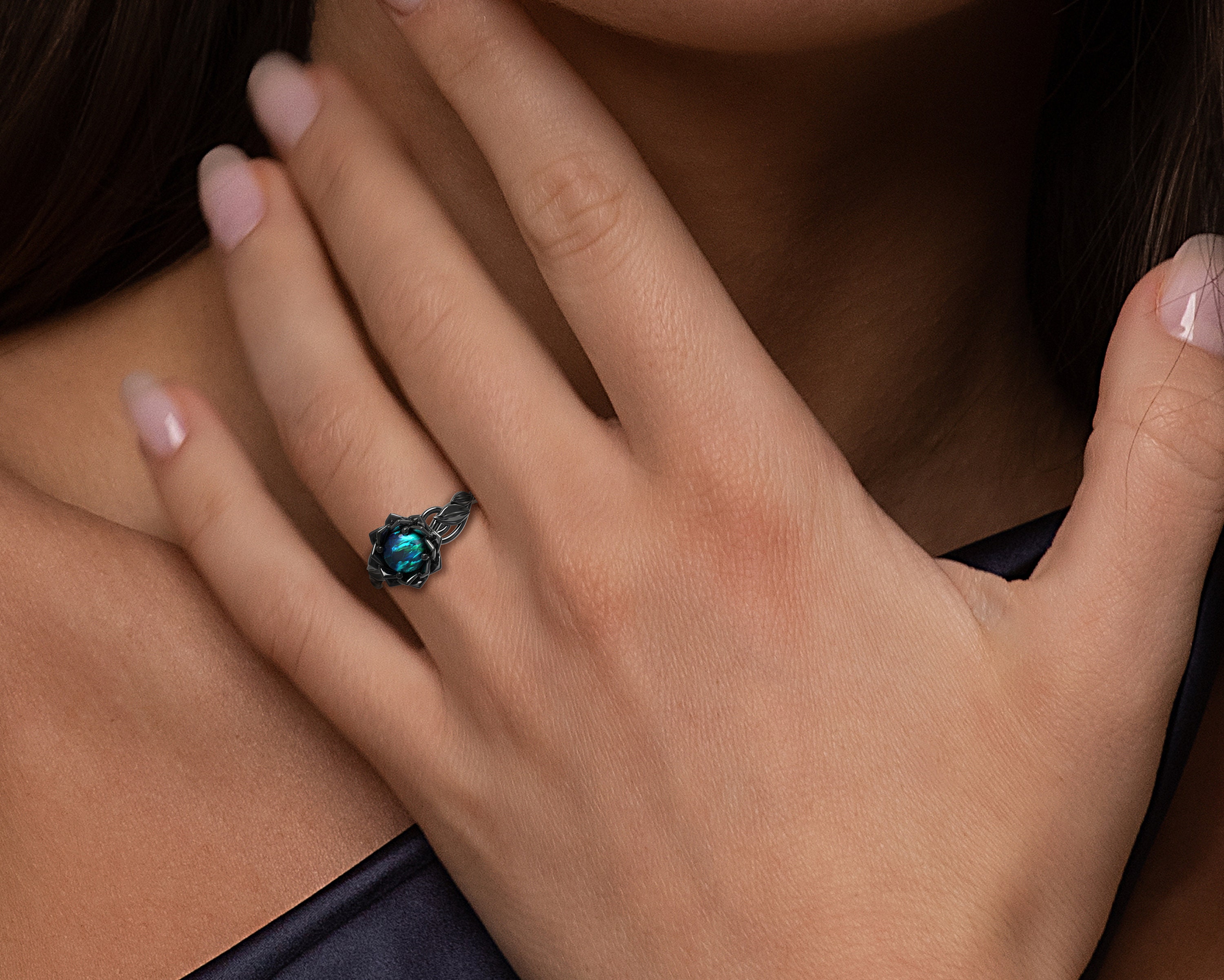 ブラックオパールリング ブラックゴールド、ブラックオパール