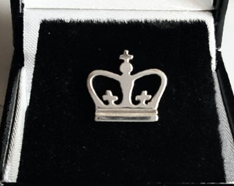 Columbia Crown Lapel Pin