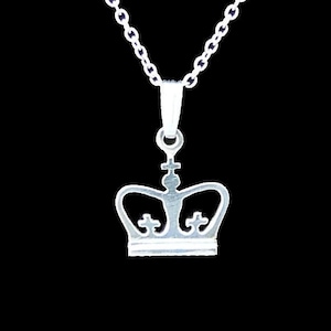 Columbia Crown Pendant