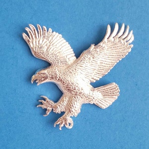 American Eagle Large Pin