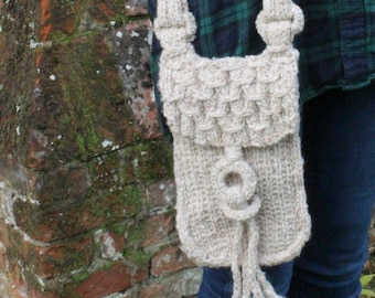 Messenger Bag Knitting Pattern to Knit – Make Womens Cross Body Knitted Shoulder bag, Wool Handbag, PDF Digital Download Knitting Project