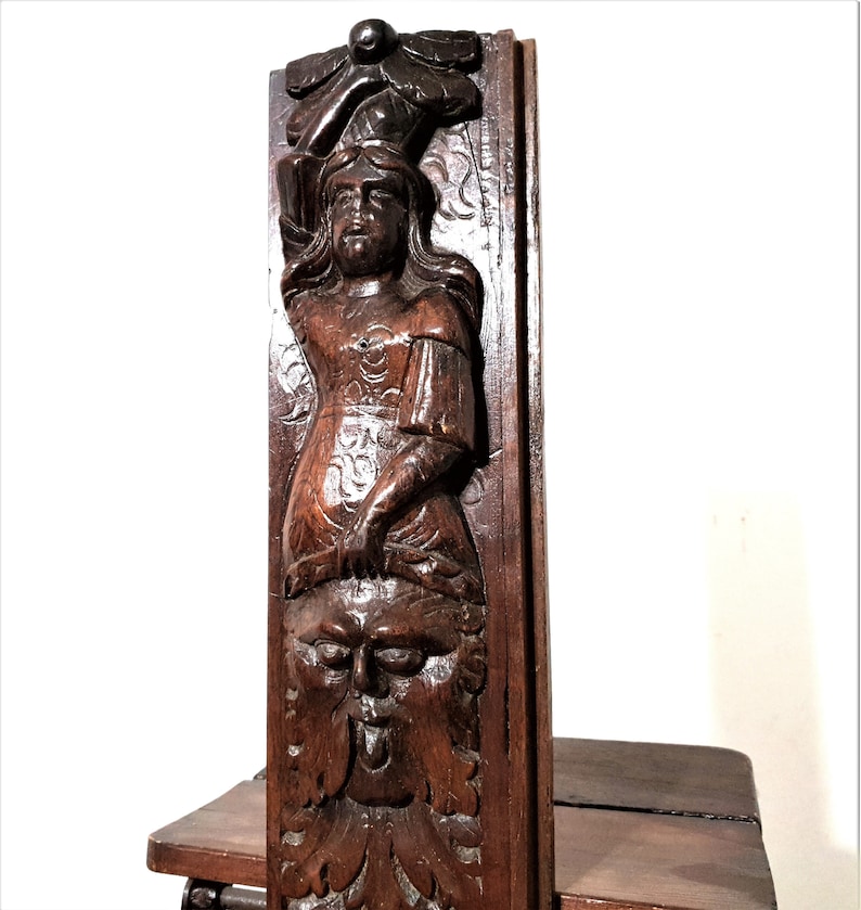 17 th Renaissance green man figure corbel antique french wooden salvaged furniture