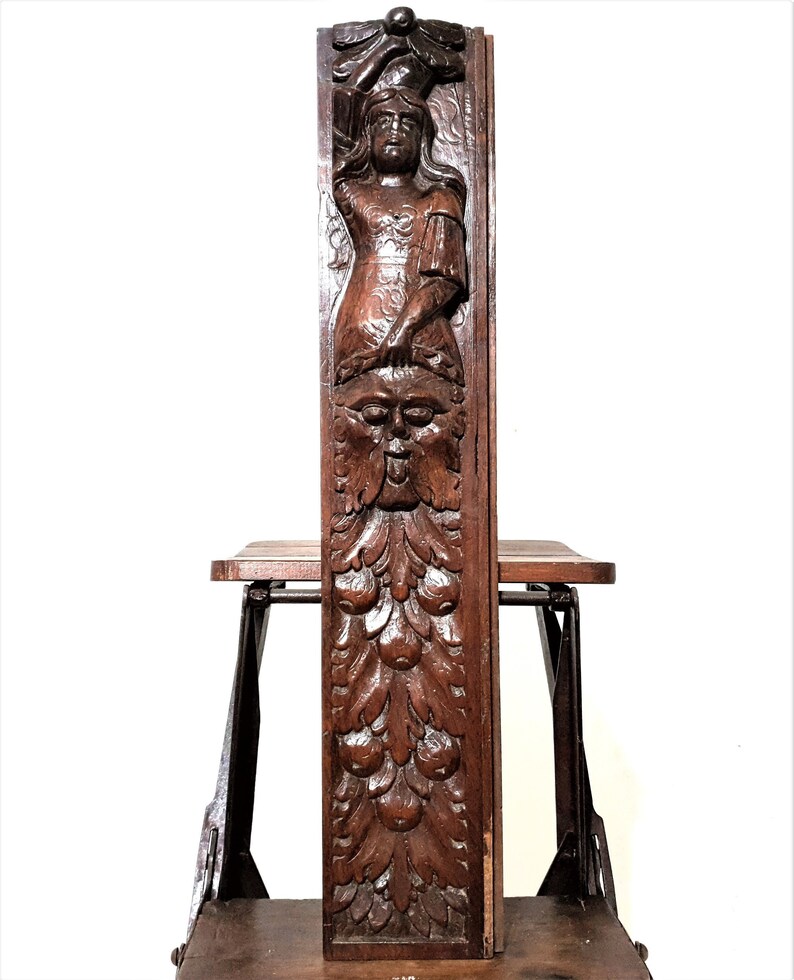 17 th Renaissance green man figure corbel antique french wooden salvaged furniture