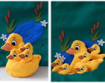 Hand Knitted Finger Puppets,5 little Ducks & 5 little Frogs,New It's Both Lots 