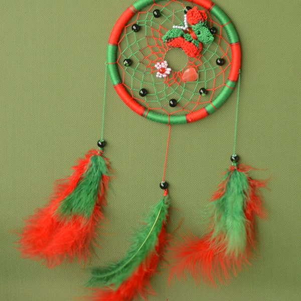 RESERVED Red-Green Dreamcatcher with carnelian gemstone, plastic beads, 3D crochet butterfly and crochet flower, wall hanging, wall decor