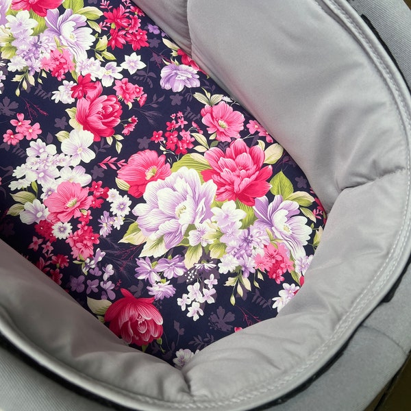 Bassinet liner made for Uppababy Vista, Bugaboo, Redsbaby, Nuna prams and more. Floral