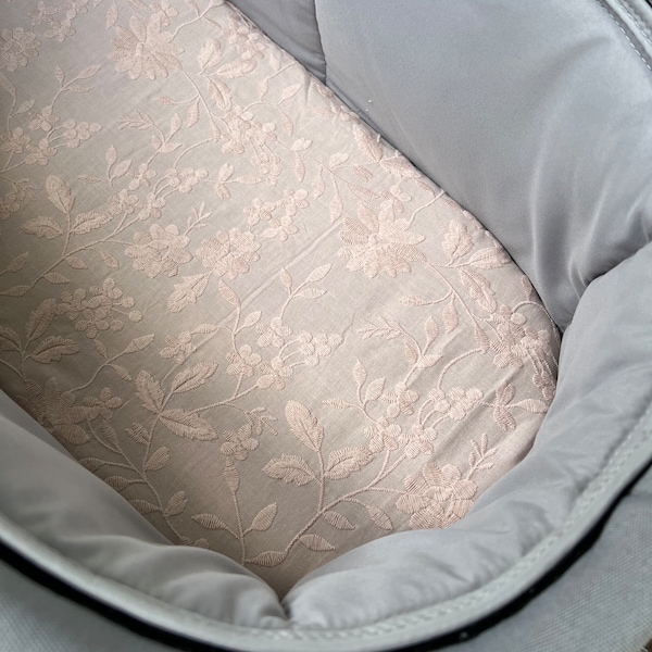 Bassinet liner made for Uppababy Vista, Bugaboo, Redsbaby, Nuna prams and more. Embroidered pink cotton