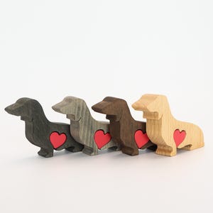 Personalised dachshund figurine, chocolate brown black mini dachshund, merle dachshund wooden statue, commemorative ornament, memorial gift