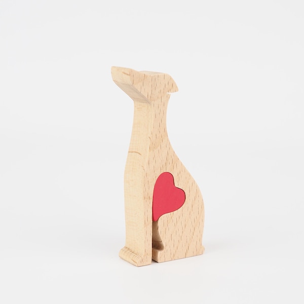 Figurine personnalisée de lévrier en bois, cadeau de fête des mères d'un chien, cadeau coeur d'amour pour maman chien