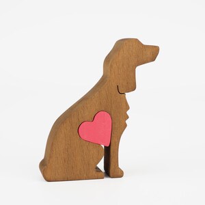 Personalised Cocker Spaniel Wooden Statue, Engraved love heart ornament for dog lover, pet parent gifts image 3