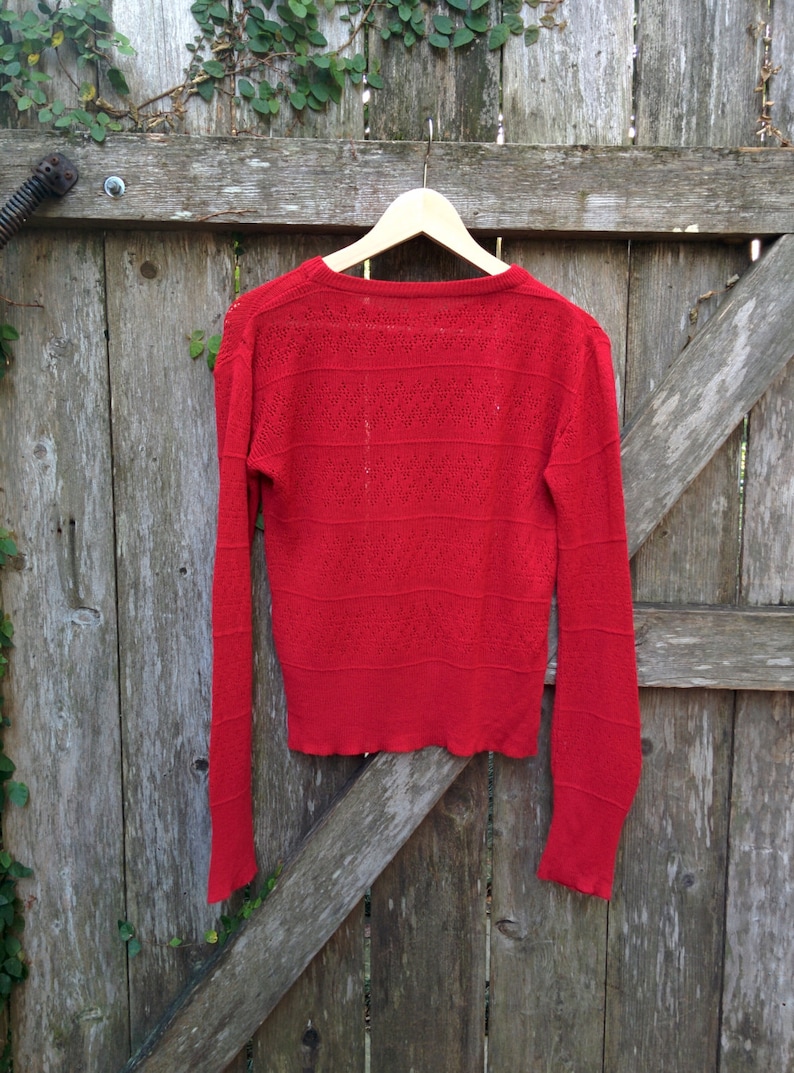 Vented Italian Red Sweater70/'s Red SweaterFitted Red SweaterItalian MadeMesh Sweater22Long40Chest27Sleeve*FREE GIFT WRAP*