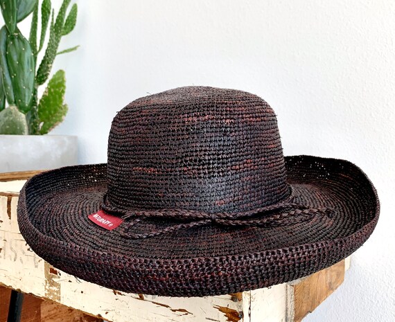 Vtg MADAGASCAR RAFFIA HAT/Black Floppy Straw Hat/B