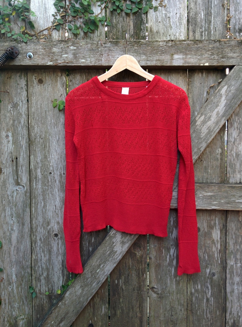 Vented Italian Red Sweater70/'s Red SweaterFitted Red SweaterItalian MadeMesh Sweater22Long40Chest27Sleeve*FREE GIFT WRAP*
