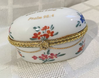 Vintage Imperial Porcelain Trinket Box – Psalm 98:4 “Make a Joyful Noise” – Gold Floral Hinged Jewelry Keepsake Box