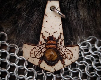 MeadMaker Bee Mjolnir Knochen Anhänger