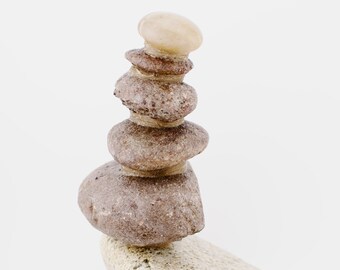 Cairo sculpture, Stone sculpture, Zen sculpture, Christmas stones, Stone art, Stone river landmarks, Japanese garden.