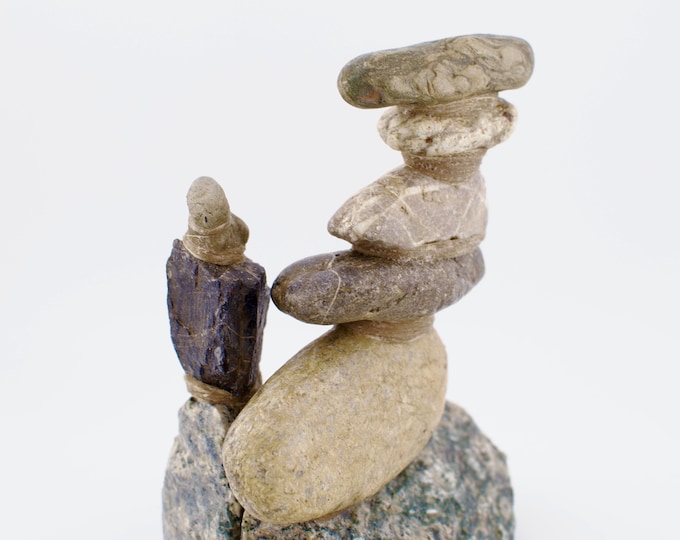 Pisa sculpture, Stone sculpture, Zen sculpture, Christmas stones, Stone art, Stone river landmarks, Japanese garden.