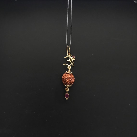 18K Gold Pendant Prayer Beads Yoga 