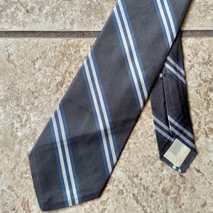 Vintage BROOKS BROTHERS Gray & Blue Regimental Striped Silk Repp Tie | Ivy League Trad