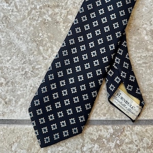 english ties online