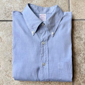Camisa vintage de tela Oxford con botones en azul claro de BROOKS BROTHERS / Tallas 17-34 / Fabricada en EE. UU. Ivy League Trad