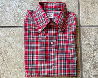 1960s BROOKS BROTHERS Red Plaid Cotton Button Down Shirt | 14.5 - R | Ivy League Trad