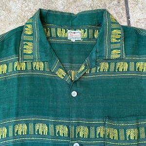 Towncraft Men Rayon Shirt 1950s - Etsy
