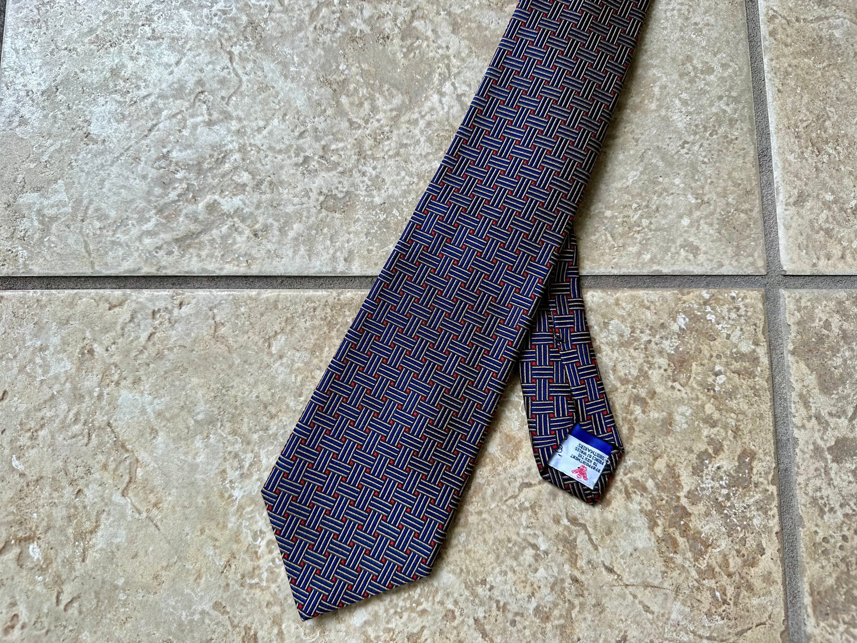 Cravate Turnbull & Asser Rouge Imprimée Cachemire Bleu - Soie 100% - Occasion Excellente état