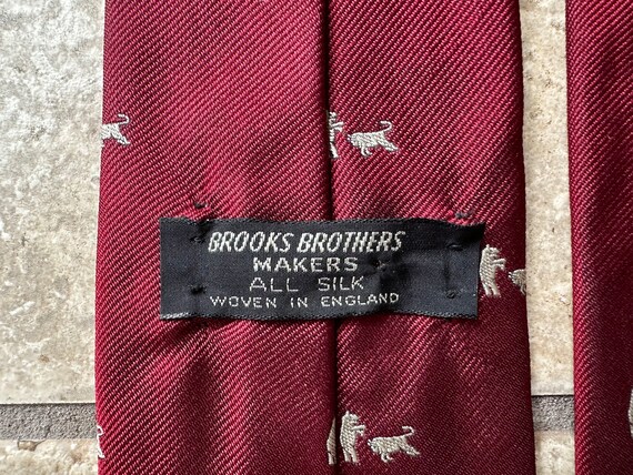 Vintage BROOKS BROTHERS Red Bear v Bull Emblemati… - image 4
