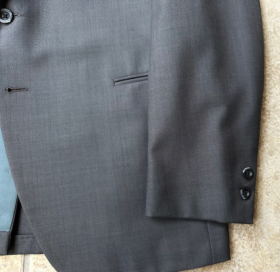 1960s KUPPENHEIMER Gray Sharkskin Wool Suit | 39 … - image 4