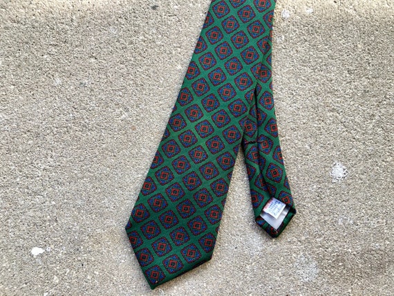 57.5 Inches Green Red Yellow Purple Trad Preppy Ivy League Formal Heritage Neck Tie Cravat Vintage J Press Paisley Necktie