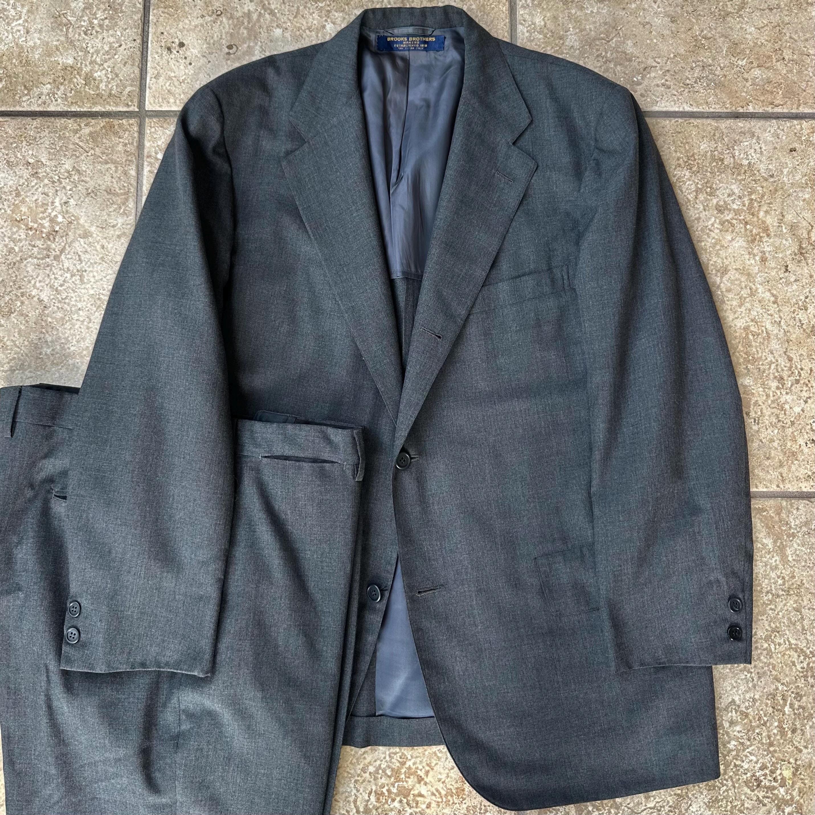 Vintage BROOKS BROTHERS Dark Gray Worsted Wool Sack Suit | 43 44