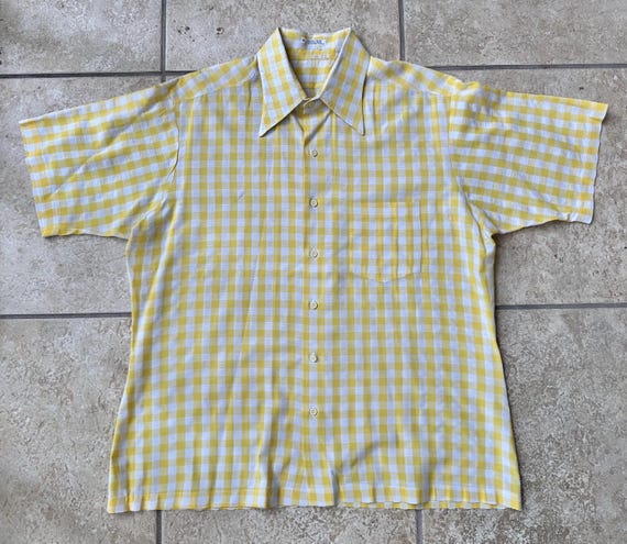 トップス 60s 70s check shirt yellow 1970s Yellow Gingham Check Seersucker Short-sleeve Button-up Shirt