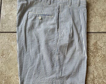 Vintage blårandiga veckade shorts med bäckebjörn | Storlek 36 | Tillverkad i USA, Ivy League
