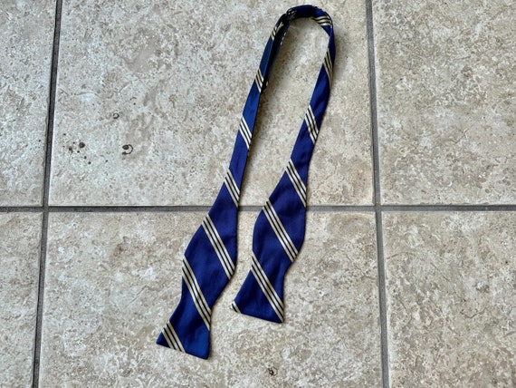 Vintage Blue & Silver Regimental Striped Silk Rep… - image 2