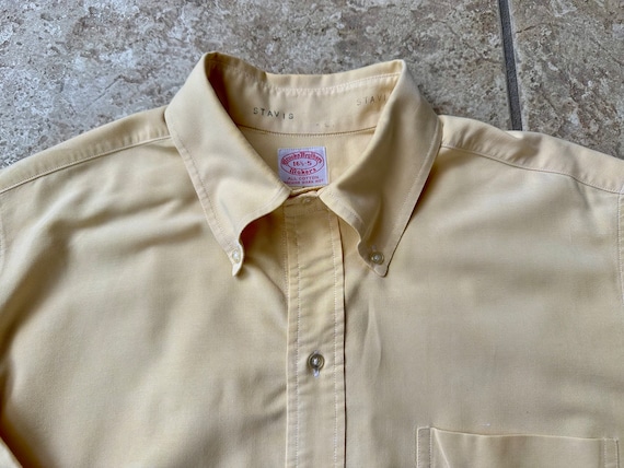 1970s BROOKS BROTHERS Yellow Oxford Cloth Button … - image 3