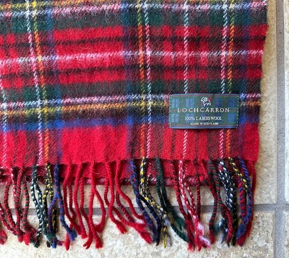 Vintage Red Tartan Plaid Lambswool Scarf | LOCHCARRON Ivy