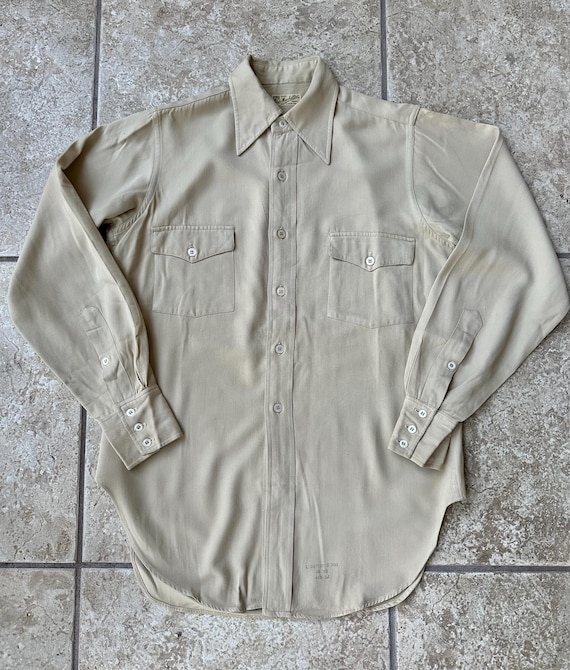 1950s Beige Rayon Gabardine Button-up Shirt | 14 - 32