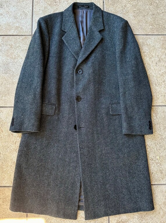 Herringbone tweed overcoat discount