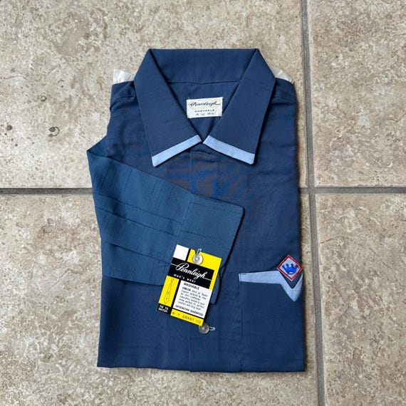 Deadstock 1950s PENNLEIGH Dark Blue Rayon Loop Collar Shirt | Medium | Atomic Nos