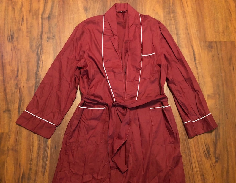 Medium 1960s 70s Cotton Blend Red Belted Robe Ivy League Trad Sleepwear Loungewear