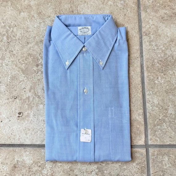 Deadstock 1960s BROOKS BROTHERS Light Blue Oxford Cloth Button