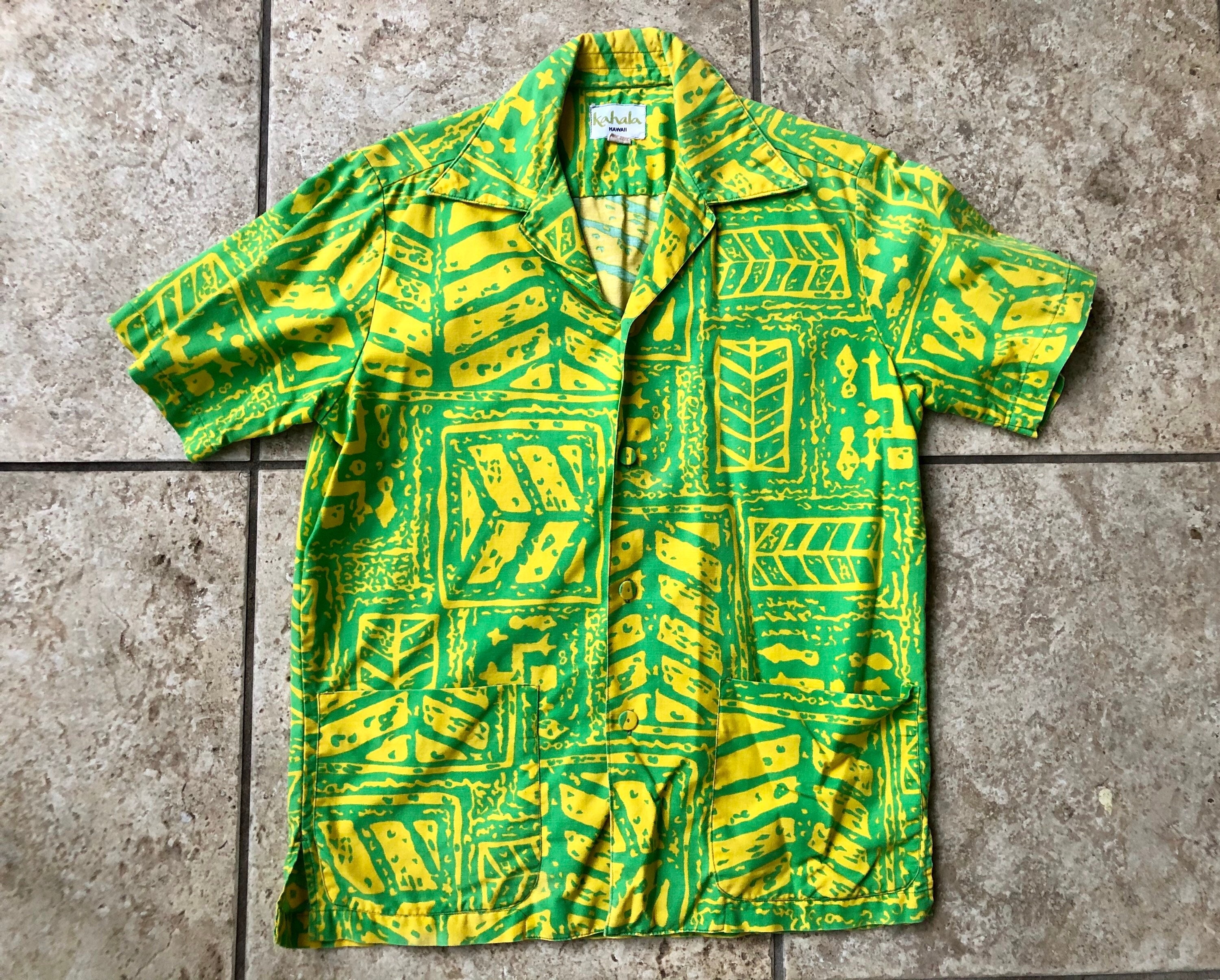 s Camp Collar Green & Yellow Hawaiian Short Sleeve Shirt