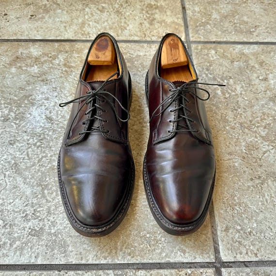 Vintage FLORSHEIM Dark Brown Shell Cordovan Plain Toe Bluchers
